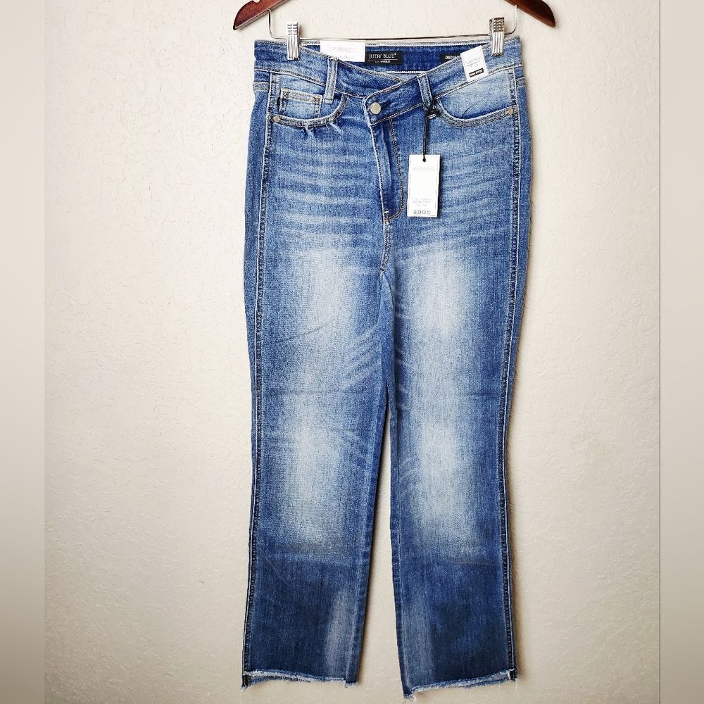 Judy Blue High Rise Criss Cross Straight Leg Dad Jeans Size 7/28 New